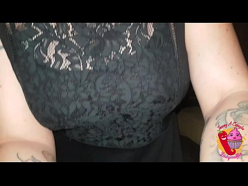 ❤️ хоҳари Slutty ба ӯ медиҳад, минат ва испанӣ ❤ Шлюсҳо дар мо ❌️