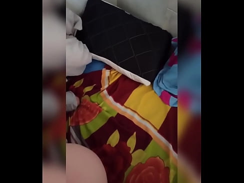 ❤️ Ҳамҳуҷраи ман дар хона танҳо мемонад, зеро шавҳараш ба рухсатӣ меравад ва ман аз фурсат истифода бурда, ӯро сиҳат мекунам ва харашро аз шир пур мекунам ❤ Шлюсҳо дар мо ❌️